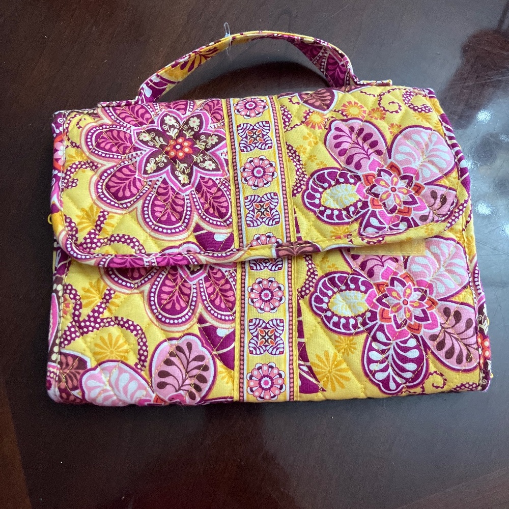 NWT Vera Bradley Pink/Yellow Floral Toiletry Bag